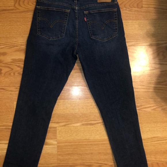 Levi Jeans Boyfriend fit - Picture 2 of 6